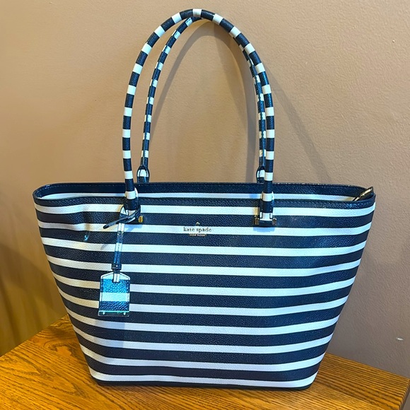 KATE SPADE Large Tote NWT - Picture 10 of 10